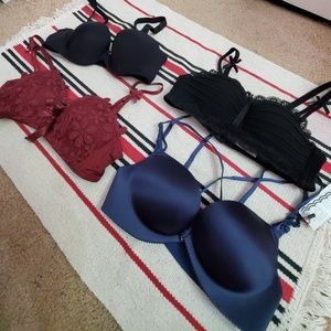 Four 32B bra